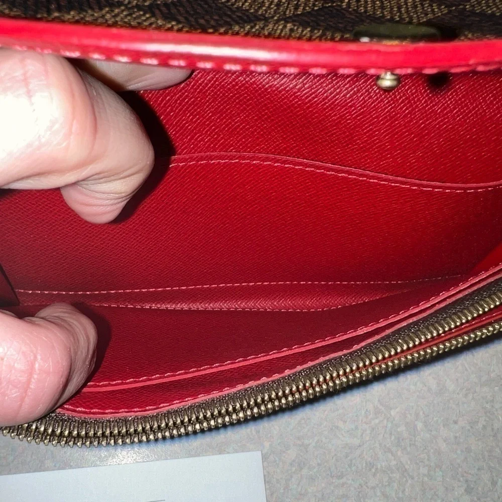 Louis Vuitton Caissa Wallet Damier - Picture 8 of 9